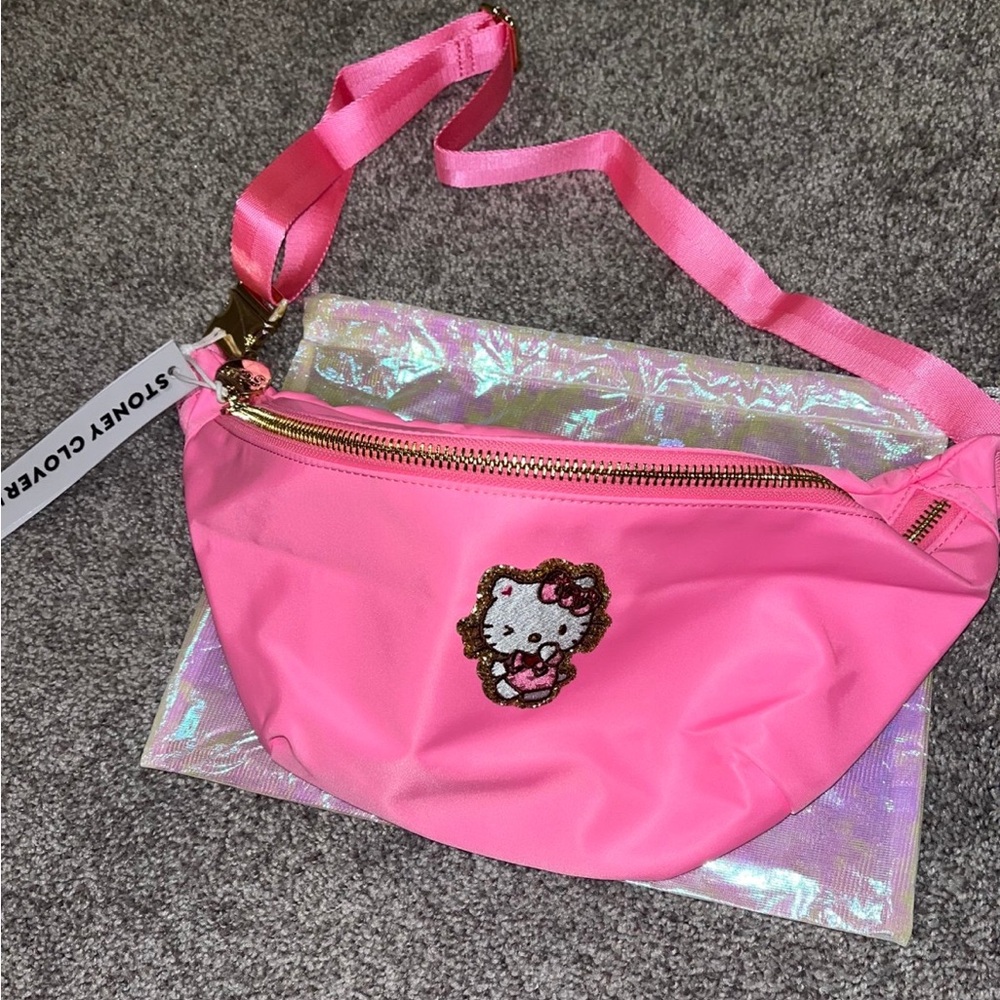 NWT Stoney Clover Lane Hello Kitty Bubblegum Fanny